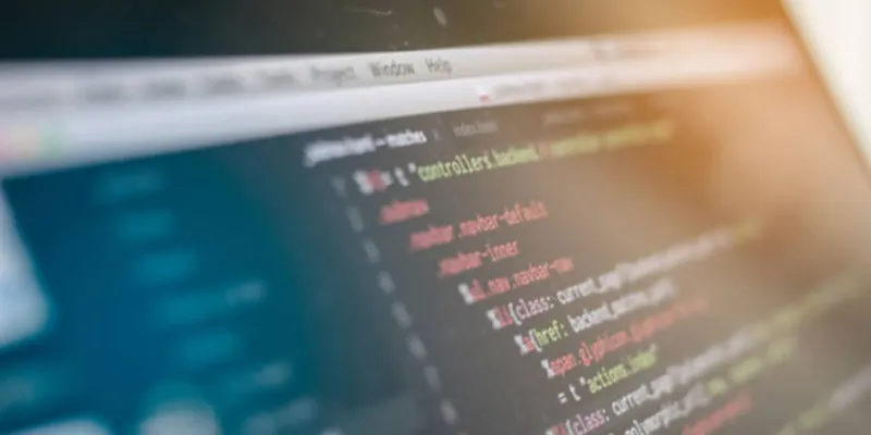 تفاوت طراحی سایت کد نویسی شده با سایت های آماده