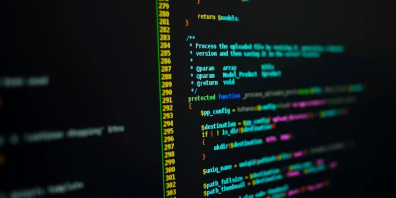 تفاوت طراحی سایت کد نویسی شده با سایت های آماده